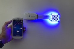 新发现！LED嵌入式绷带可通过蓝光治愈慢性创面